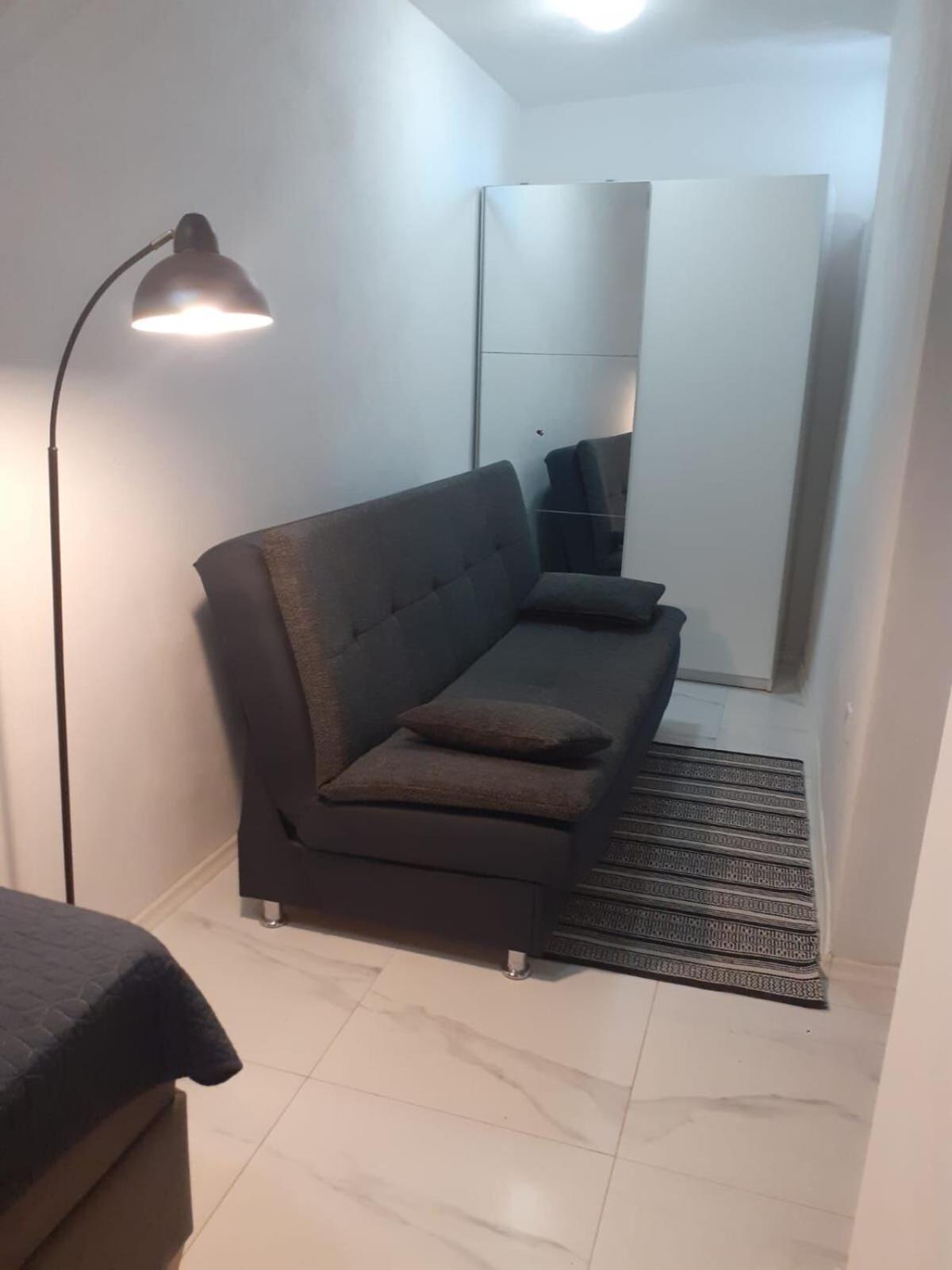 Apartment Jure บริสท์ ภายนอก รูปภาพ