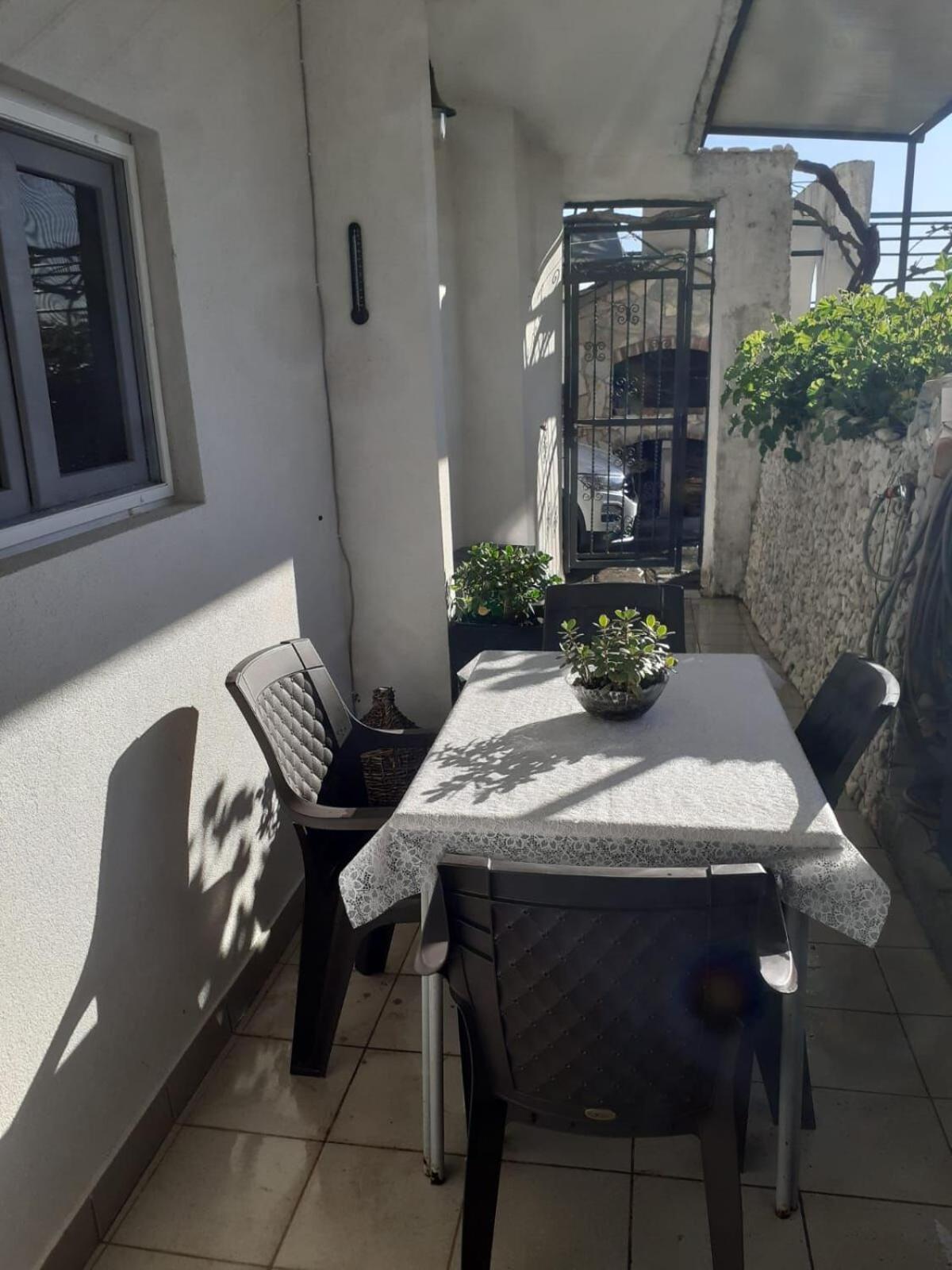 Apartment Jure บริสท์ ภายนอก รูปภาพ